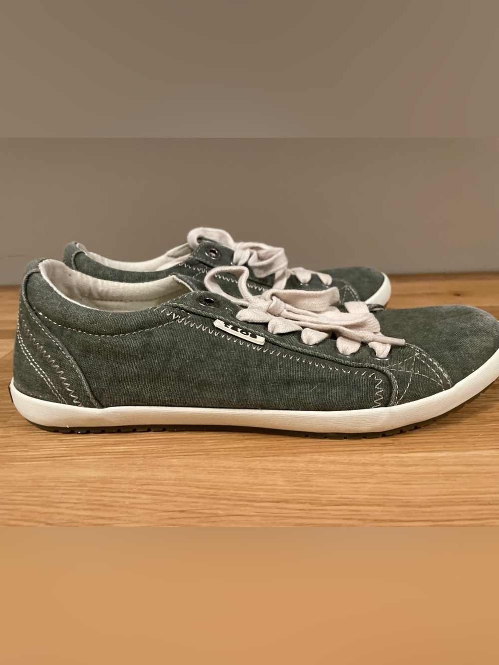 Taos Canvas Lace-Up Sneakers